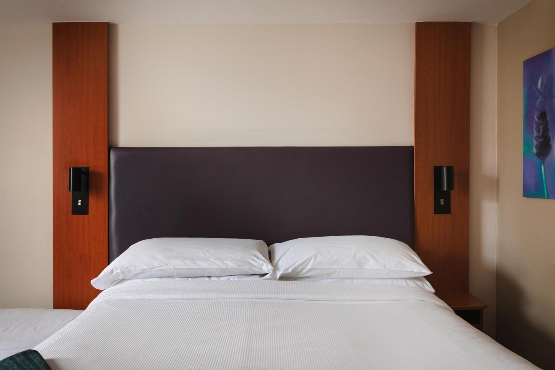 The Highwayman Hotel チェスターフィールド エクステリア 写真